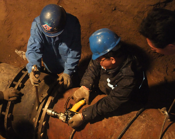 防汛移动泵车在市政管网应用